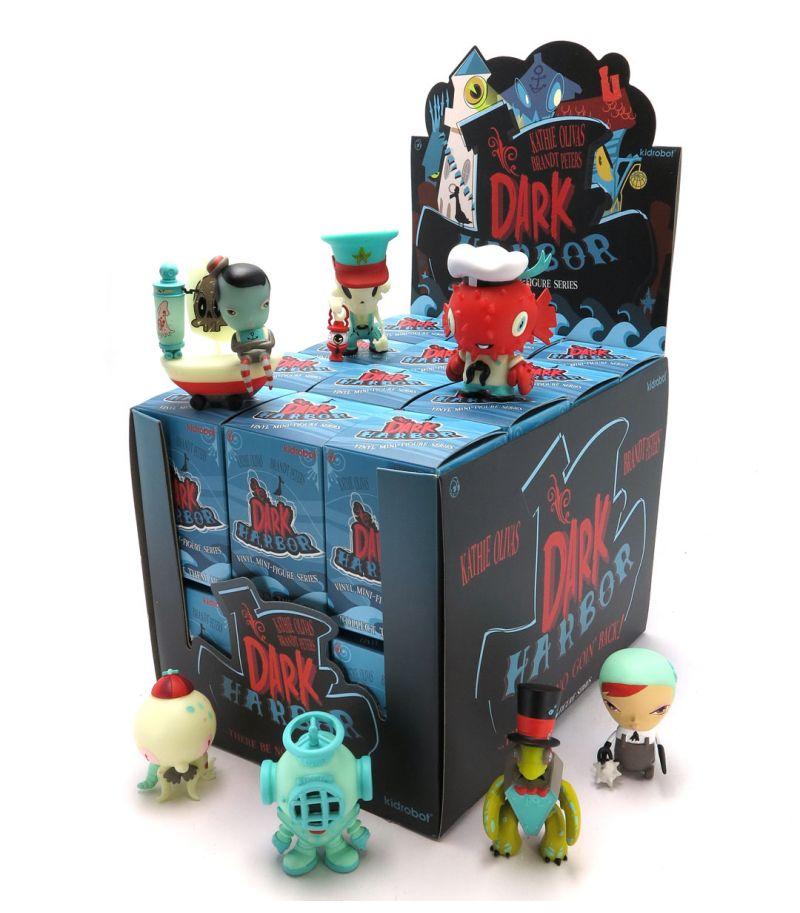 Kidrobot best sale blind boxes