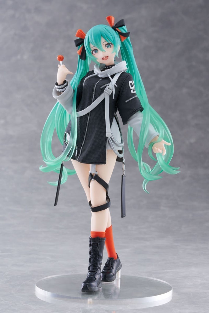 Vocaloid Fashion Hatsune Miku (PUNK Version) Figure (Pre Order)