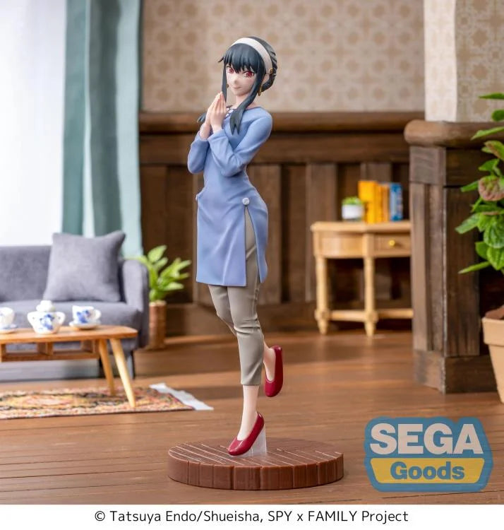 Sega Spy x Family Luminasta Yor Forger (Season 1 Cours 2 ED Coordination Ver. 2) Figure