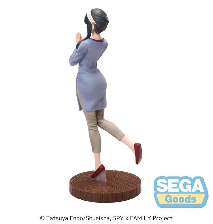 Sega Spy x Family Luminasta Yor Forger (Season 1 Cours 2 ED Coordination Ver. 2) Figure